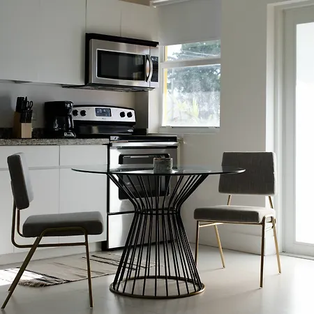 Playful Studio In Wynwood By Sonder